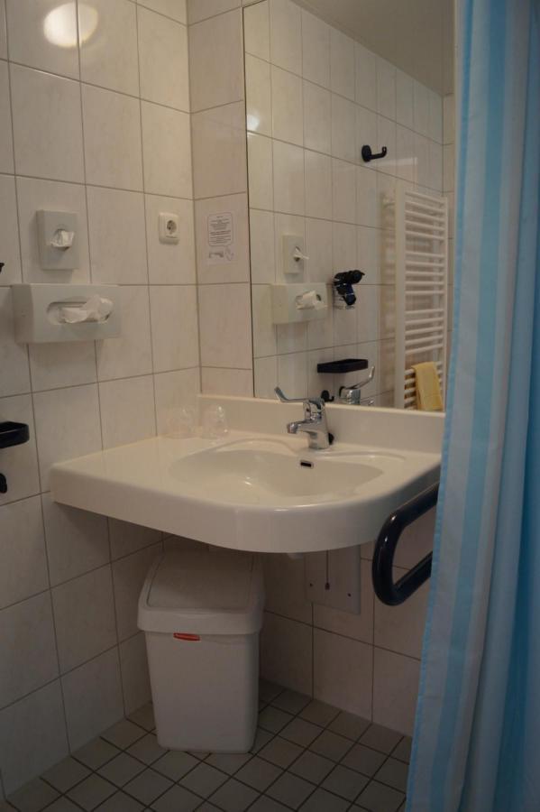Behringen  Schlosshotel Am Hainich מראה חיצוני תמונה
